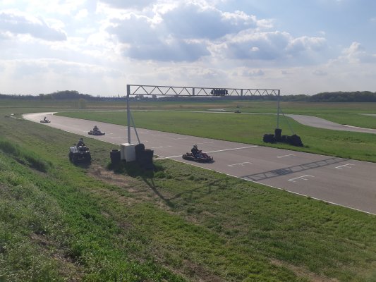 FIRMEN GOKART WETTBEWERB