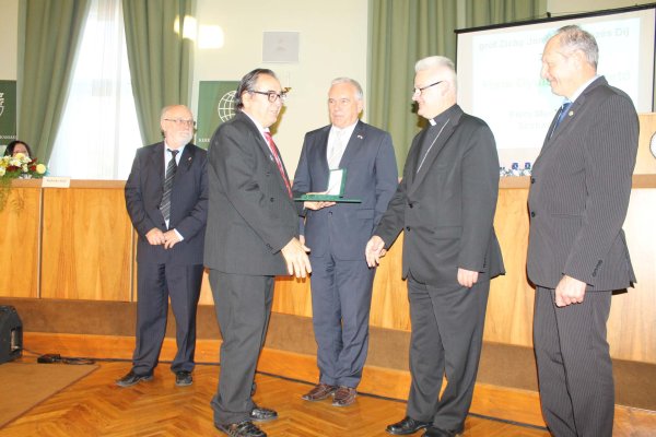 ”Grof Zichy Jeno” Award