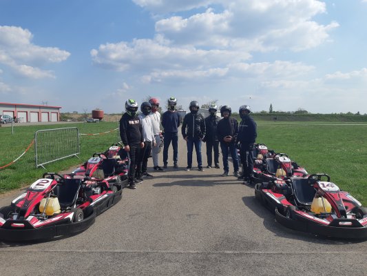 FIRMEN GOKART WETTBEWERB