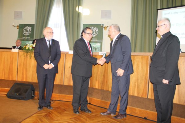 ”Grof Zichy Jeno” Award