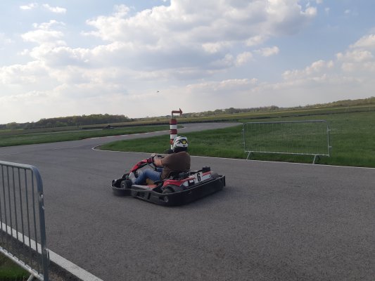 FIRMEN GOKART WETTBEWERB