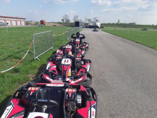 FIRMEN GOKART WETTBEWERB