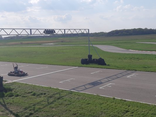 FIRMEN GOKART WETTBEWERB