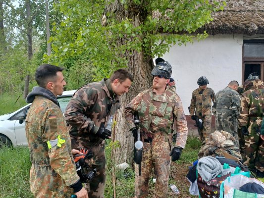 Csapatépítőt szerveztünk: Paintball csata Siófokon!