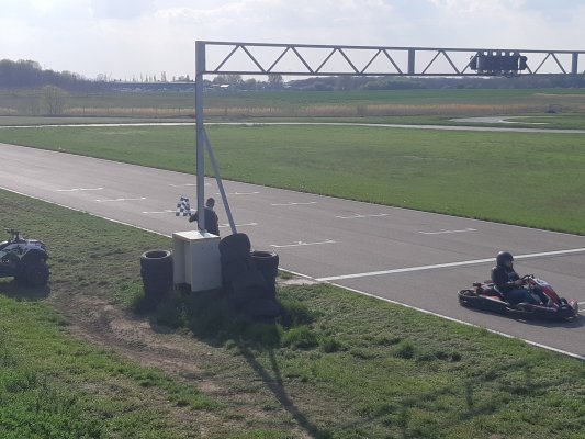 FIRMEN GOKART WETTBEWERB