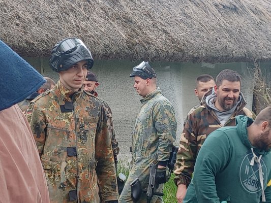 Csapatépítőt szerveztünk: Paintball csata Siófokon!