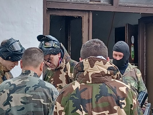 Csapatépítőt szerveztünk: Paintball csata Siófokon!